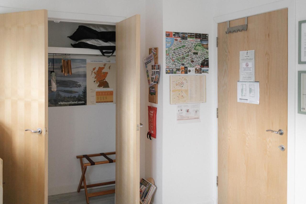 Broomhouse Homestay エディンバラ エクステリア 写真